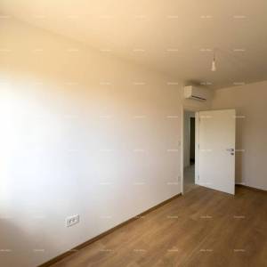 Prodajemo stan sa vrtom u Barbanu.