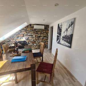 Prodajemo stan u centru Pule – 66 m²