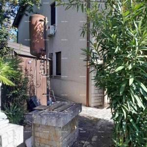 Prodajemo stan u kuci sa vrtom.. Medulin.