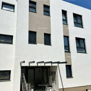 Prodajemo stan u novogradnji sa vrtom!  ŠTINJAN.