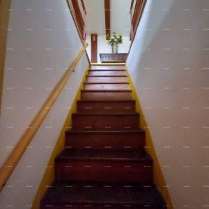 Prostrana kuća u Marčani s tri kata i vrtom-prodaja.