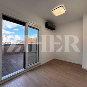 PRVI NAJAM, LUKSUZAN STAN S GARAŽNIM PARKIRNIM MJESTOM, 100 M OD ILICE