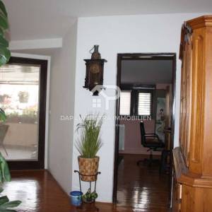 Pula centar - prostran i šarmantan stan 128m2 s terasom 