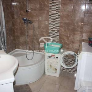 Pula centar - prostran i šarmantan stan 128m2 s terasom 