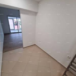 Pula! Dvosoban stan! Veli vrh.