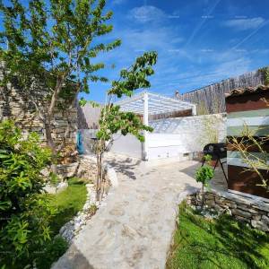 Pula Galižana. Renovirana kuća sa fantastičnim vrtom.