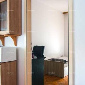 PULA - stan na atraktivnoj lokaciji nedaleko Marine Verude