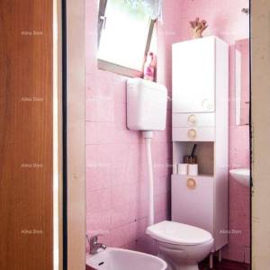 PULA - stan na atraktivnoj lokaciji nedaleko Marine Verude