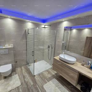 Pula. Stoja. par minuta do mora. Luksuzna novogradnja! Stan s pogledom na more!