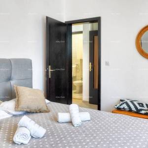 Pula Veruda , blizina Verudele, Marine.