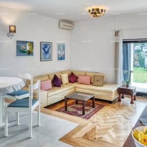 Pula Veruda , blizina Verudele, Marine.