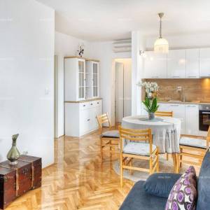 Pula Veruda , blizina Verudele, Marine.