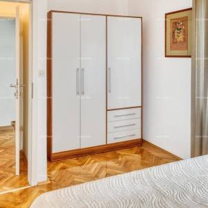 Pula Veruda , blizina Verudele, Marine.