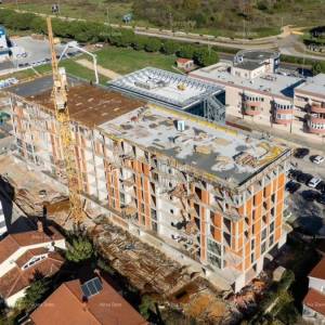 Pula. Višestambeni novi objekt. Blizina nove bolnice. S37