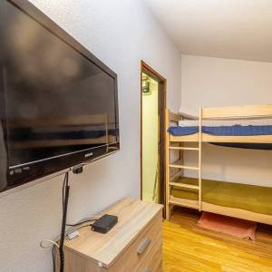 PUNAT - Samostojeća kuća s terasom blizu mora