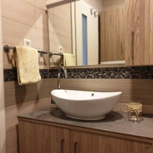 RAVNA GORA – Kuća s wellnessom, apartmanom i dvorištem za miran život