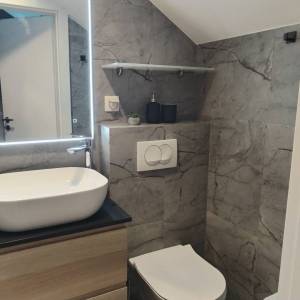 RAVNA GORA – Kuća s wellnessom, apartmanom i dvorištem za miran život