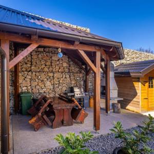 RAVNA GORA - Kuća sa saunom i jacuzzijem