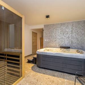 RAVNA GORA - Kuća sa saunom i jacuzzijem