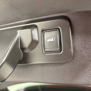 Renault Austral 1.2 E-TECH - 3 godine jamstva