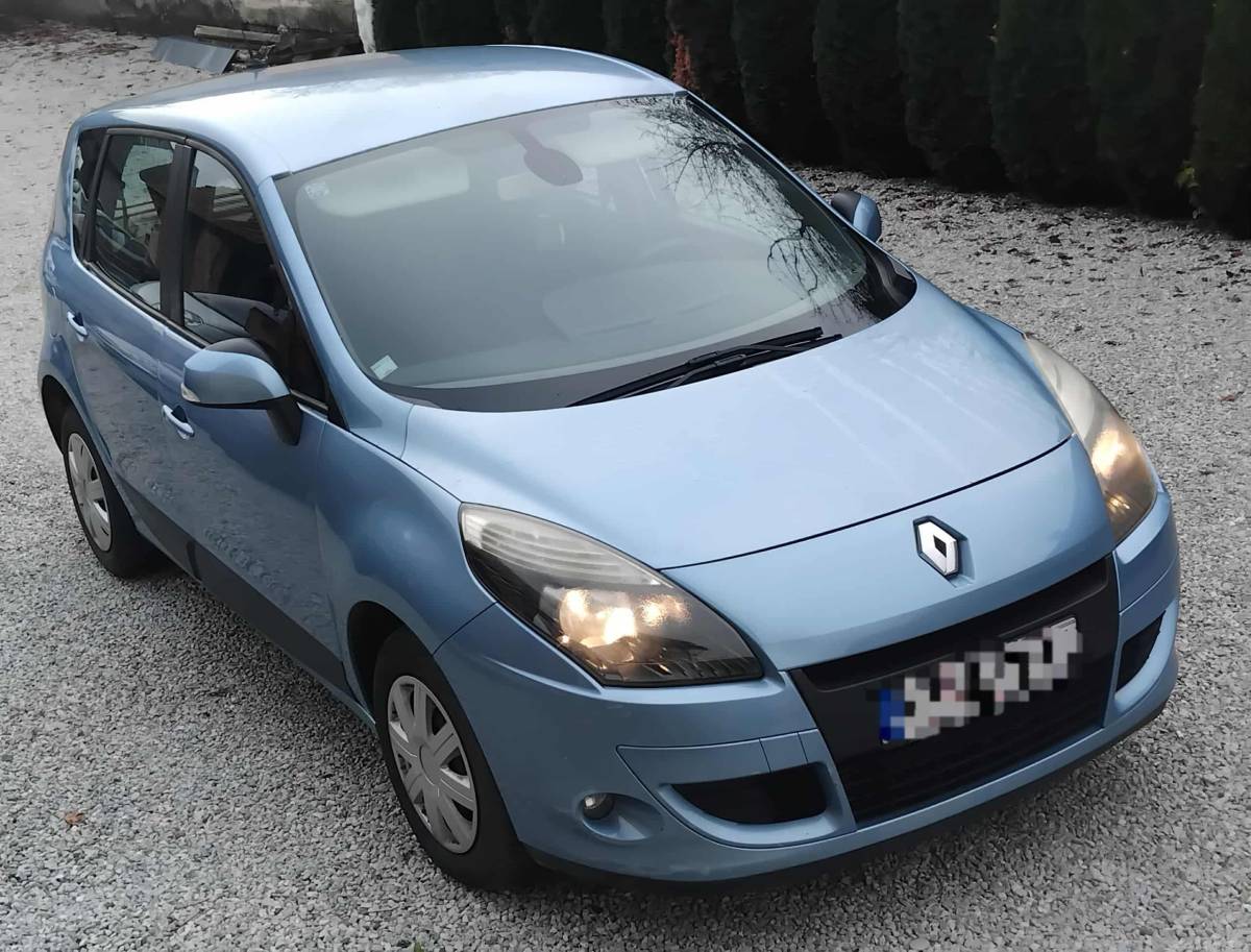 Renault Scenic ️1999e keš fixno ️
