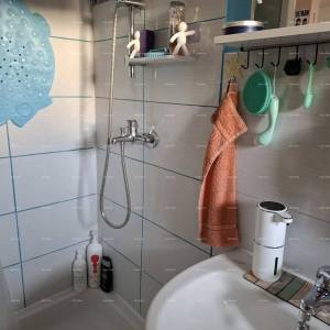 Renovirana kamena kuća u nizu – 4 km od centra Pule