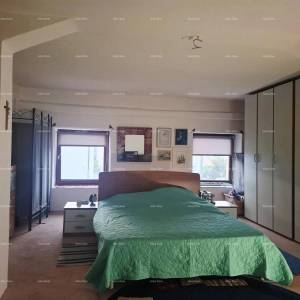 Renovirana kamena kuća u nizu – 4 km od centra Pule