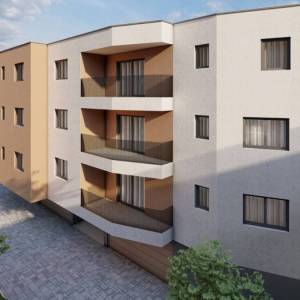 Rešetari -  Prostrani trosobni stan na 1. katu