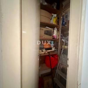 RIJEKA, BRAJDA – Dvosoban stan s balkonom i pogledom na more, idealan za studente