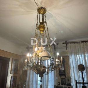 RIJEKA, BULEVARD - unikatni gospodski stan 3S+DB u staroj villi na ekskluzivnoj lokaciji! PRILIKA!