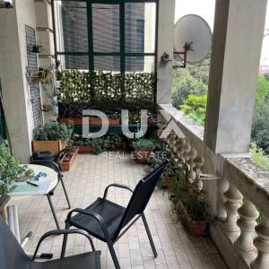 RIJEKA, BULEVARD - unikatni gospodski stan 3S+DB u staroj villi na ekskluzivnoj lokaciji! PRILIKA!