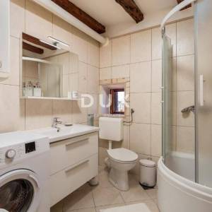 RIJEKA, CENTAR - 2S + DB na 100 m od Korza