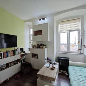 RIJEKA, CENTAR - Dvosobni stan na atraktivnoj lokaciji