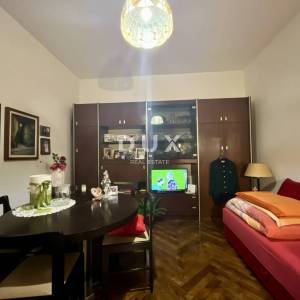 RIJEKA, CENTAR - Uredan stan na par koraka od Korza 