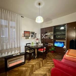 RIJEKA, CENTAR - Uredan stan na par koraka od Korza 