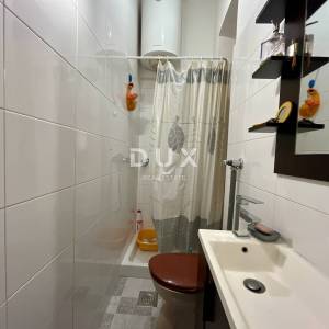 RIJEKA, CENTAR - Uredan stan na par koraka od Korza 