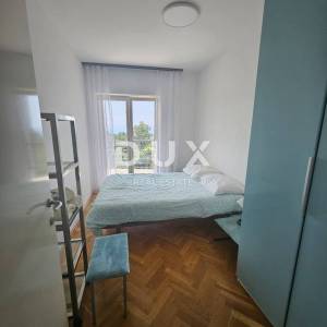 RIJEKA, COSTABELLA, BIVIO- samostojeća villa 450m2 s pogledom na more i bazenom + uređena okućnica 1100m2