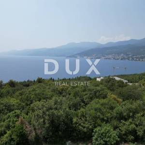 RIJEKA, COSTABELLA, BIVIO- samostojeća villa 450m2 s pogledom na more i bazenom + uređena okućnica 1100m2