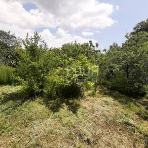 Rijeka, Donja Vežica, 1s+db, 57.40m2, okućnica - prilika!