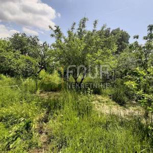 Rijeka, Donja Vežica, 1s+db, 57.40m2, okućnica - prilika!