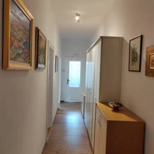 RIJEKA - Dvosobni stan blizu centra s pogledom na more