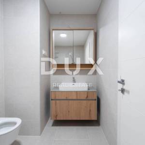 RIJEKA, KANTRIDA - luksuzna etaža u novogradnji, panoramski pogled na more, jedinstveno namještena nekretnina s terasom