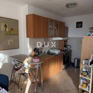 RIJEKA, KRNJEVO 1S+db stan s pogledom na more