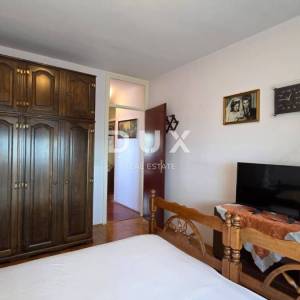 RIJEKA, PODMURVICE - Svijetao obiteljski stan s pogledom na more, 64m2