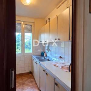 RIJEKA, PODMURVICE - Svijetao obiteljski stan s pogledom na more, 64m2