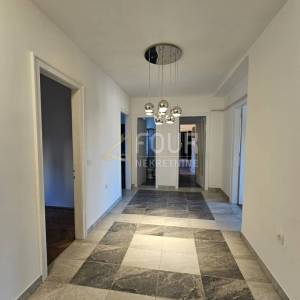 Rijeka, Potok, 107.07m2, gospodski stan 4skl, garaža!