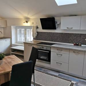 RIJEKA, POTOK - Moderno uređen dvosobni stan