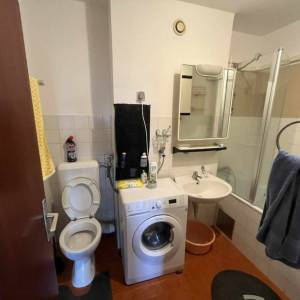 RIJEKA, RASTOČINE - Jednosobni stan s balkonom