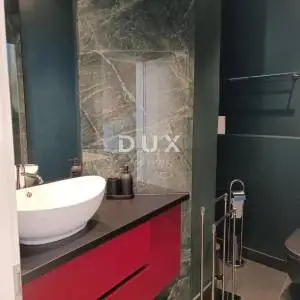 RIJEKA, STROGI CENTAR - stan 2S+DB s balkonom na odličnoj lokaciji! PRILIKA!