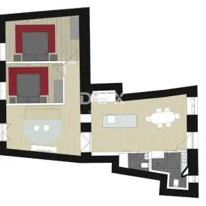 RIJEKA, STROGI CENTAR - stan 2S+DB s balkonom na odličnoj lokaciji! PRILIKA!